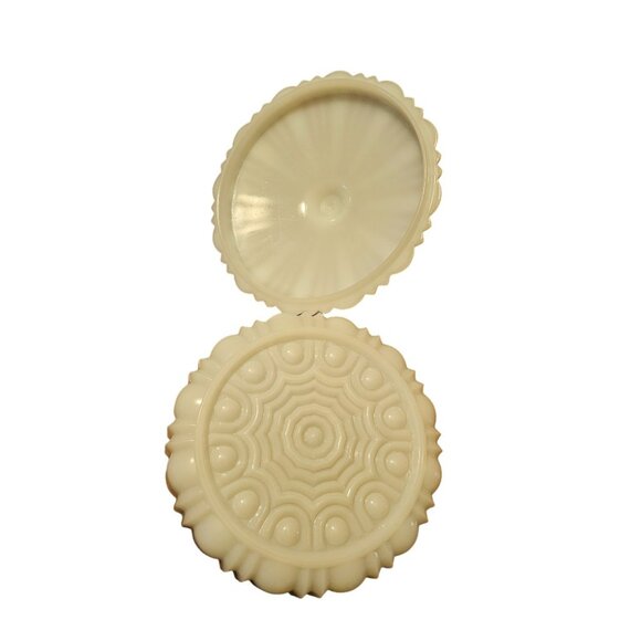 Anchor Hocking Vintage Old Cafe Milk Glass Candy Dish with Lid - Picture 6 of 6